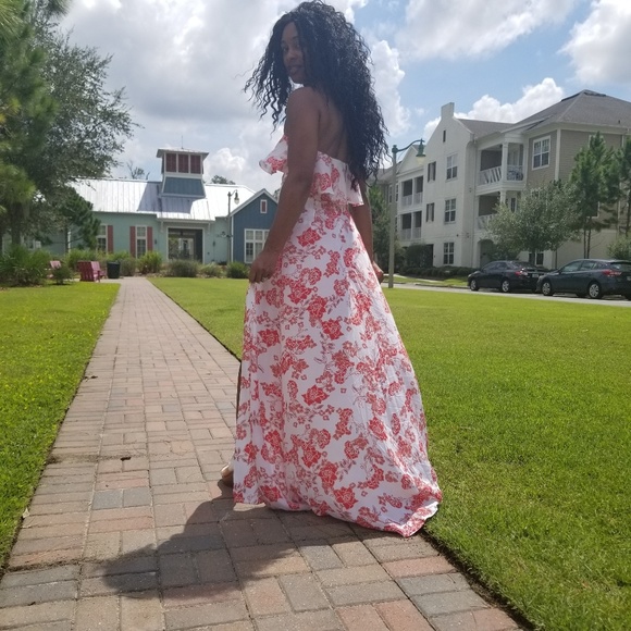 Meet your Posher, Natasha - Picture 3 of 8